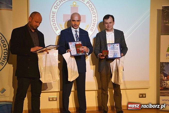 Zdjęcie w galerii na portalu naszraciborz.pl: Raciborski WOPR świętował 50-lecie na Zamku Piastowskim. Starosta dał odznakę, prezydent samochód wiadomości z regionu