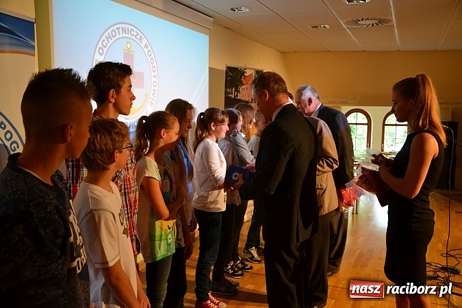 Zdjęcie w galerii na portalu naszraciborz.pl: Raciborski WOPR świętował 50-lecie na Zamku Piastowskim. Starosta dał odznakę, prezydent samochód wiadomości z regionu