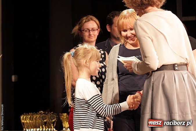 Zdjęcie w galerii na portalu naszraciborz.pl: Gala najlepszych z najlepszych SP 18 wiadomości z regionu