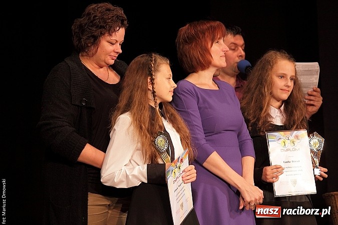 Zdjęcie w galerii na portalu naszraciborz.pl: Gala najlepszych z najlepszych SP 18 wiadomości z regionu