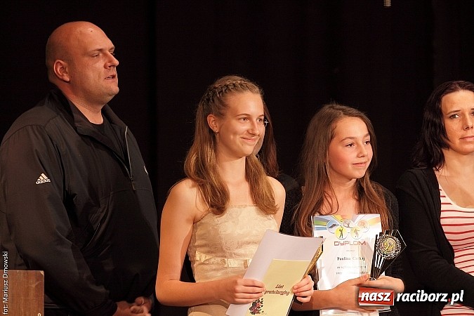 Zdjęcie w galerii na portalu naszraciborz.pl: Gala najlepszych z najlepszych SP 18 wiadomości z regionu