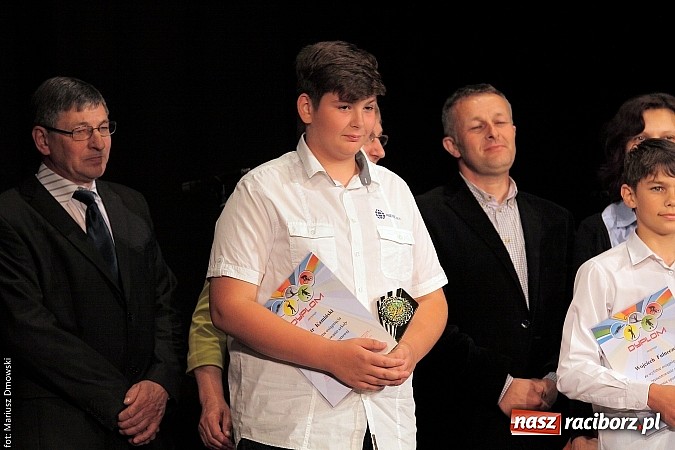 Zdjęcie w galerii na portalu naszraciborz.pl: Gala najlepszych z najlepszych SP 18 wiadomości z regionu