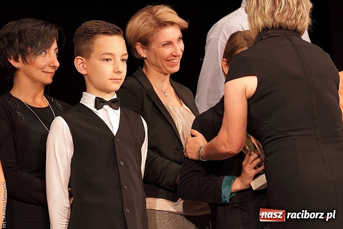 Zdjęcie w galerii na portalu naszraciborz.pl: Gala najlepszych z najlepszych SP 18 wiadomości z regionu