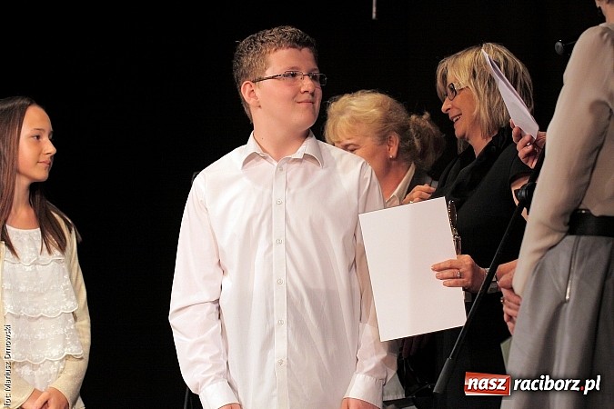 Zdjęcie w galerii na portalu naszraciborz.pl: Gala najlepszych z najlepszych SP 18 wiadomości z regionu