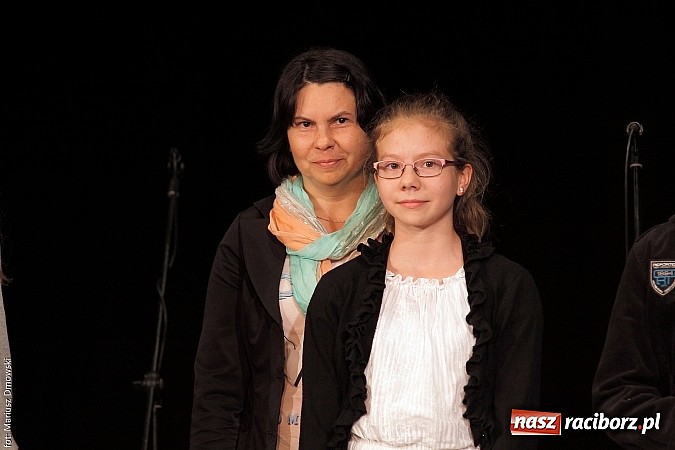 Zdjęcie w galerii na portalu naszraciborz.pl: Gala najlepszych z najlepszych SP 18 wiadomości z regionu