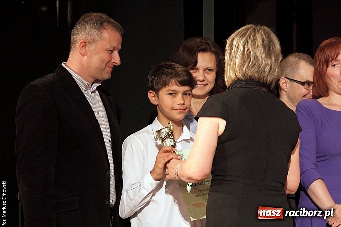 Zdjęcie w galerii na portalu naszraciborz.pl: Gala najlepszych z najlepszych SP 18 wiadomości z regionu