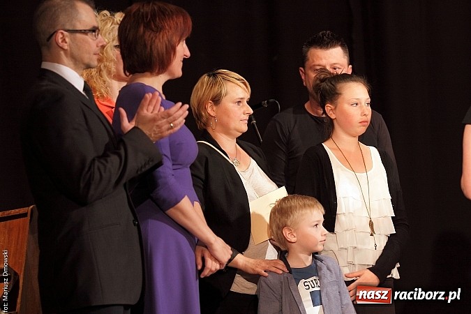 Zdjęcie w galerii na portalu naszraciborz.pl: Gala najlepszych z najlepszych SP 18 wiadomości z regionu