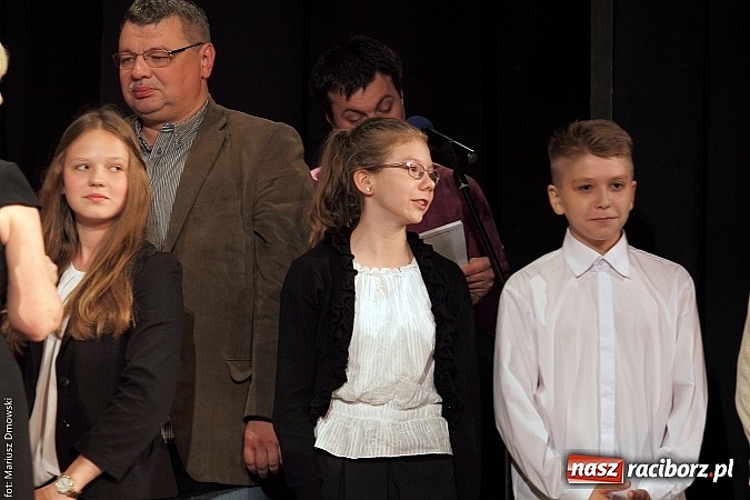 Zdjęcie w galerii na portalu naszraciborz.pl: Gala najlepszych z najlepszych SP 18 wiadomości z regionu