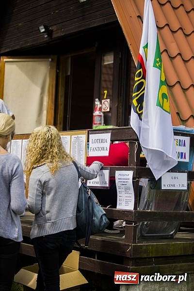 Zdjęcie w galerii na portalu naszraciborz.pl: Nędza tańcem bogata - folklor na Leśnej Polanie wiadomości z regionu
