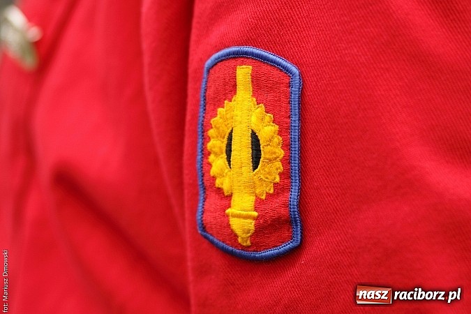 Zdjęcie w galerii na portalu naszraciborz.pl: Krzyżek z podkową, Ludwikowski na tronie  wiadomości z regionu