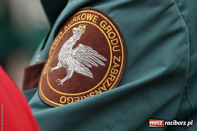 Zdjęcie w galerii na portalu naszraciborz.pl: Krzyżek z podkową, Ludwikowski na tronie  wiadomości z regionu