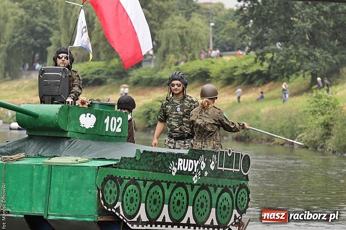 Zdjęcie w galerii na portalu naszraciborz.pl: Pływadło 2015 - fotoreportaż wiadomości z regionu