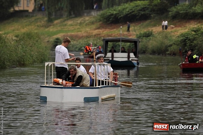 Zdjęcie w galerii na portalu naszraciborz.pl: Pływadło 2015 - fotoreportaż wiadomości z regionu