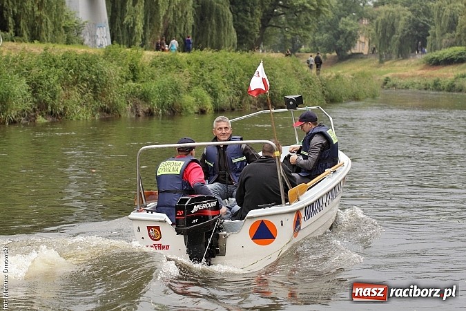 Zdjęcie w galerii na portalu naszraciborz.pl: Pływadło 2015 - fotoreportaż wiadomości z regionu