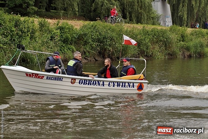 Zdjęcie w galerii na portalu naszraciborz.pl: Pływadło 2015 - fotoreportaż wiadomości z regionu