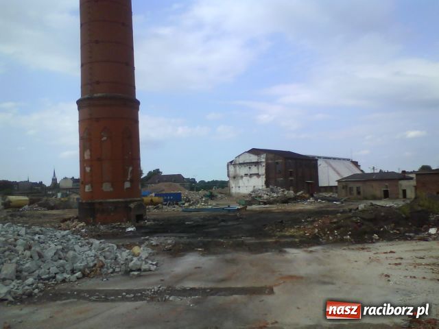 Zdjęcie w galerii na portalu naszraciborz.pl: Cukrownia znika w oczach wiadomości z regionu