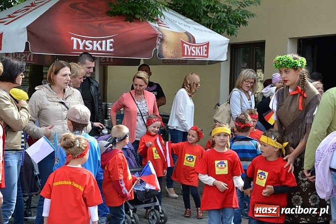 Zdjęcie w galerii na portalu naszraciborz.pl: Podwójne urodziny w Tworkowie wiadomości z regionu
