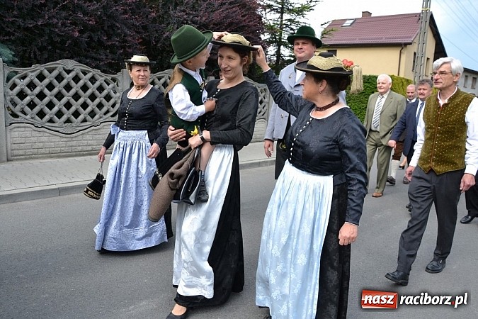 Zdjęcie w galerii na portalu naszraciborz.pl: Podwójne urodziny w Tworkowie wiadomości z regionu