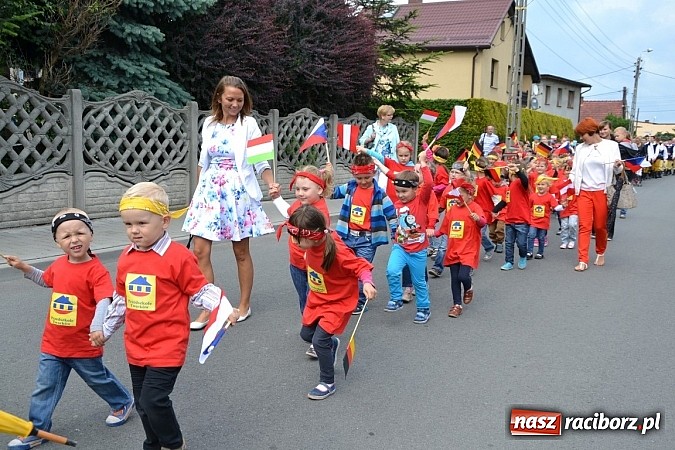 Zdjęcie w galerii na portalu naszraciborz.pl: Podwójne urodziny w Tworkowie wiadomości z regionu