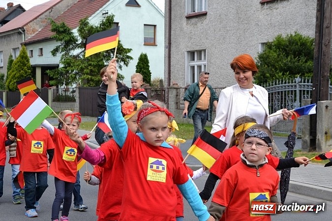 Zdjęcie w galerii na portalu naszraciborz.pl: Podwójne urodziny w Tworkowie wiadomości z regionu