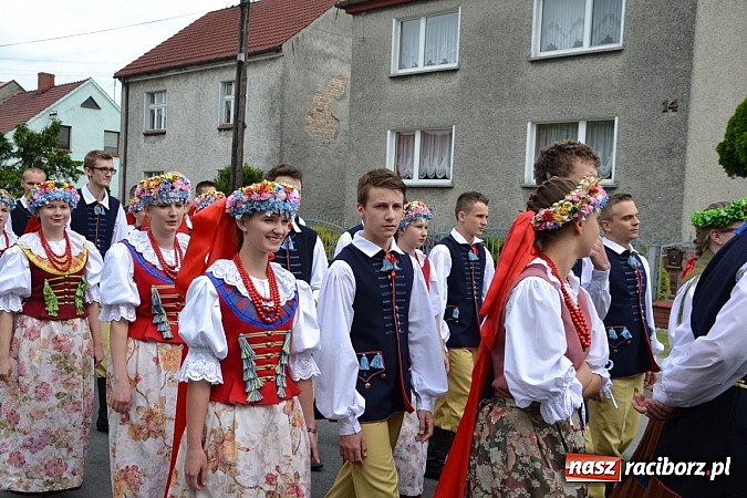 Zdjęcie w galerii na portalu naszraciborz.pl: Podwójne urodziny w Tworkowie wiadomości z regionu