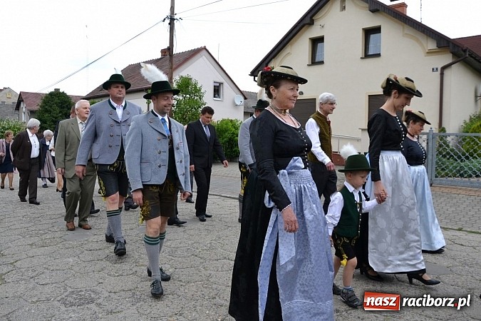 Zdjęcie w galerii na portalu naszraciborz.pl: Podwójne urodziny w Tworkowie wiadomości z regionu
