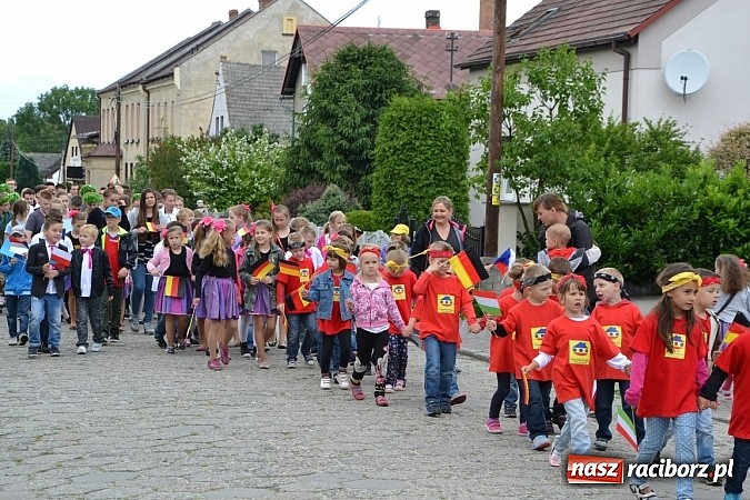 Zdjęcie w galerii na portalu naszraciborz.pl: Podwójne urodziny w Tworkowie wiadomości z regionu
