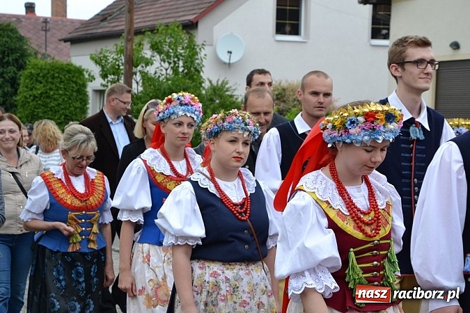 Zdjęcie w galerii na portalu naszraciborz.pl: Podwójne urodziny w Tworkowie wiadomości z regionu
