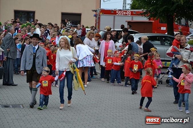Zdjęcie w galerii na portalu naszraciborz.pl: Podwójne urodziny w Tworkowie wiadomości z regionu
