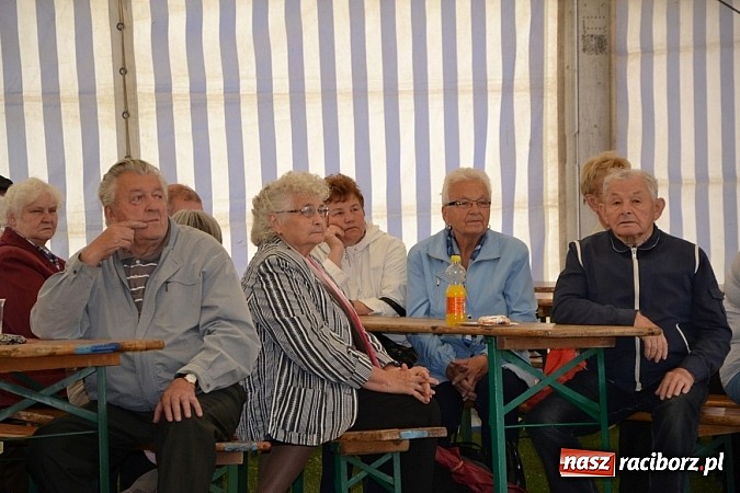 Zdjęcie w galerii na portalu naszraciborz.pl: Podwójne urodziny w Tworkowie wiadomości z regionu