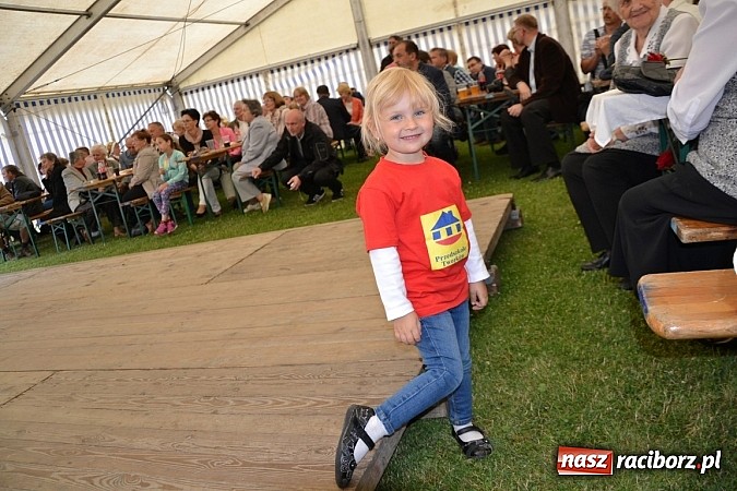 Zdjęcie w galerii na portalu naszraciborz.pl: Podwójne urodziny w Tworkowie wiadomości z regionu