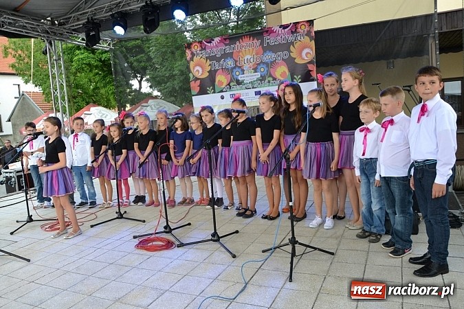 Zdjęcie w galerii na portalu naszraciborz.pl: Podwójne urodziny w Tworkowie wiadomości z regionu