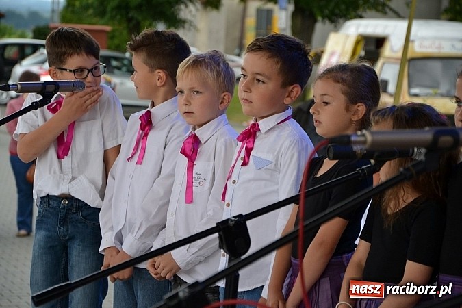 Zdjęcie w galerii na portalu naszraciborz.pl: Podwójne urodziny w Tworkowie wiadomości z regionu