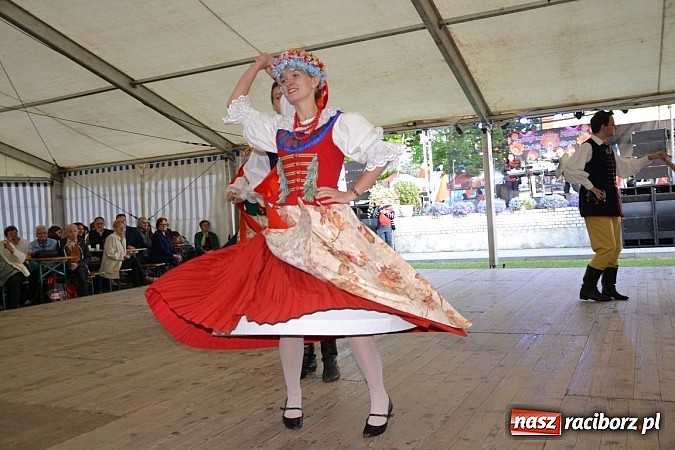 Zdjęcie w galerii na portalu naszraciborz.pl: Podwójne urodziny w Tworkowie wiadomości z regionu