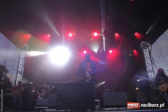 Zdjęcie w galerii na portalu naszraciborz.pl: Dżem wypełnił po brzegi plac Długosza! wiadomości z regionu