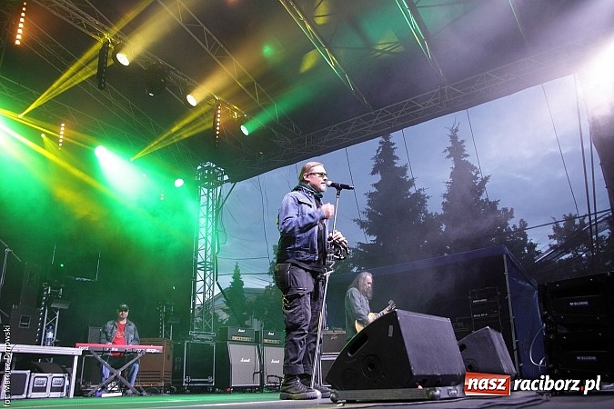 Zdjęcie w galerii na portalu naszraciborz.pl: Dżem wypełnił po brzegi plac Długosza! wiadomości z regionu