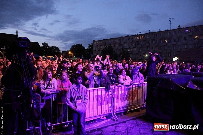 Zdjęcie w galerii na portalu naszraciborz.pl: Dżem wypełnił po brzegi plac Długosza! wiadomości z regionu