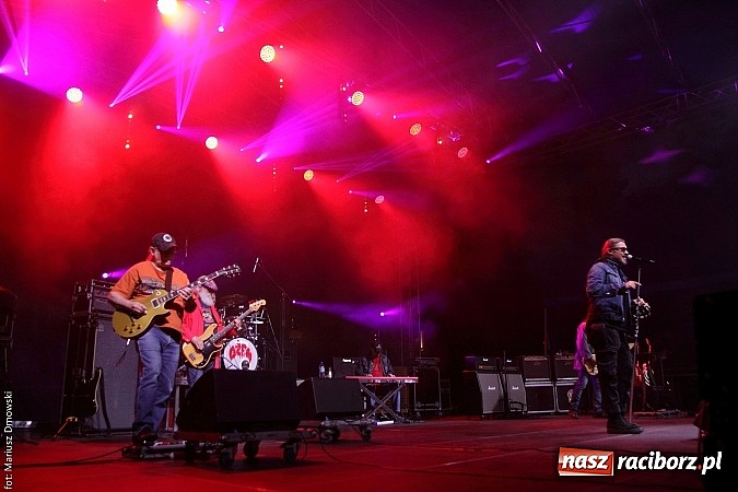 Zdjęcie w galerii na portalu naszraciborz.pl: Dżem wypełnił po brzegi plac Długosza! wiadomości z regionu