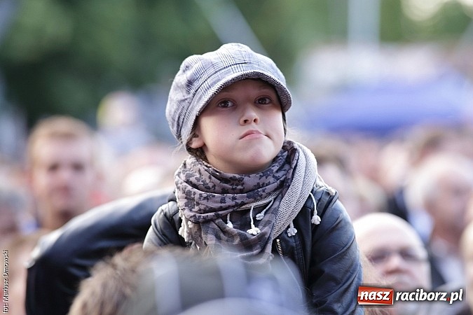 Zdjęcie w galerii na portalu naszraciborz.pl: Dżem wypełnił po brzegi plac Długosza! wiadomości z regionu