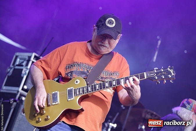 Zdjęcie w galerii na portalu naszraciborz.pl: Dżem wypełnił po brzegi plac Długosza! wiadomości z regionu