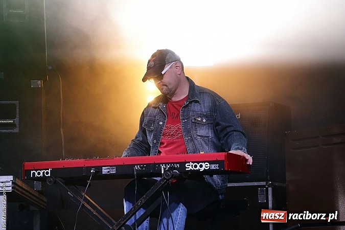 Zdjęcie w galerii na portalu naszraciborz.pl: Dżem wypełnił po brzegi plac Długosza! wiadomości z regionu