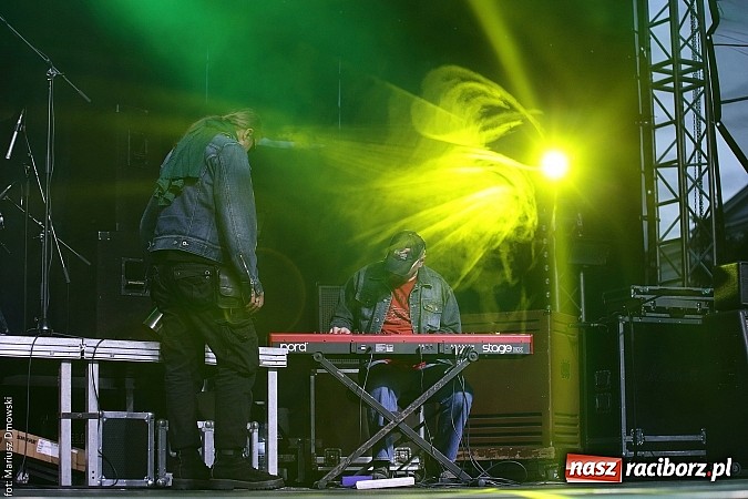 Zdjęcie w galerii na portalu naszraciborz.pl: Dżem wypełnił po brzegi plac Długosza! wiadomości z regionu