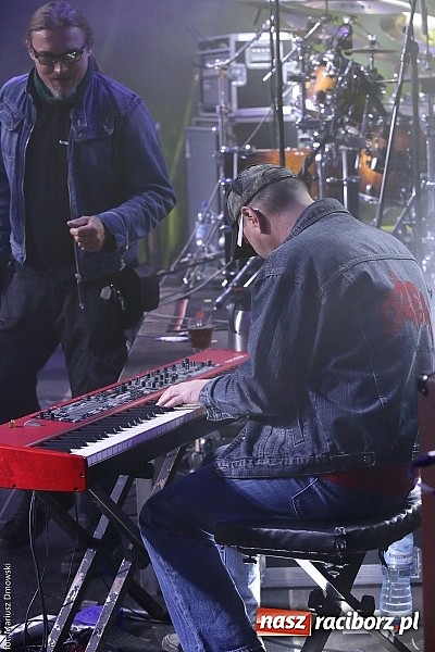 Zdjęcie w galerii na portalu naszraciborz.pl: Dżem wypełnił po brzegi plac Długosza! wiadomości z regionu