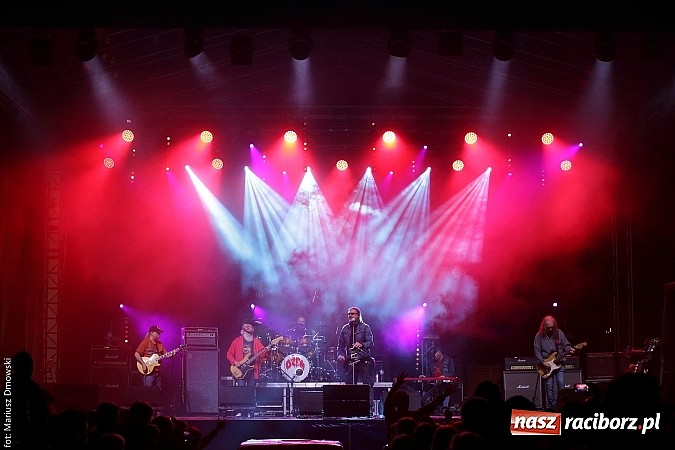 Zdjęcie w galerii na portalu naszraciborz.pl: Dżem wypełnił po brzegi plac Długosza! wiadomości z regionu