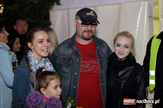 Zdjęcie w galerii na portalu naszraciborz.pl: Dżem wypełnił po brzegi plac Długosza! wiadomości z regionu