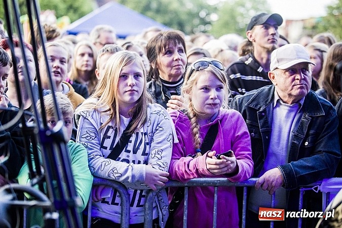 Zdjęcie w galerii na portalu naszraciborz.pl: Dżem wypełnił po brzegi plac Długosza! wiadomości z regionu