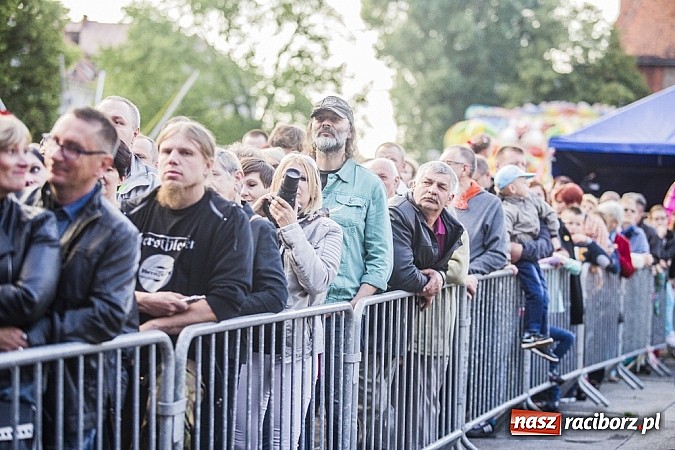 Zdjęcie w galerii na portalu naszraciborz.pl: Dżem wypełnił po brzegi plac Długosza! wiadomości z regionu