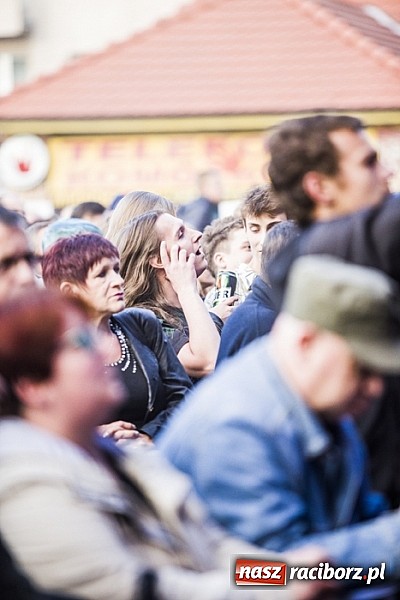Zdjęcie w galerii na portalu naszraciborz.pl: Dżem wypełnił po brzegi plac Długosza! wiadomości z regionu