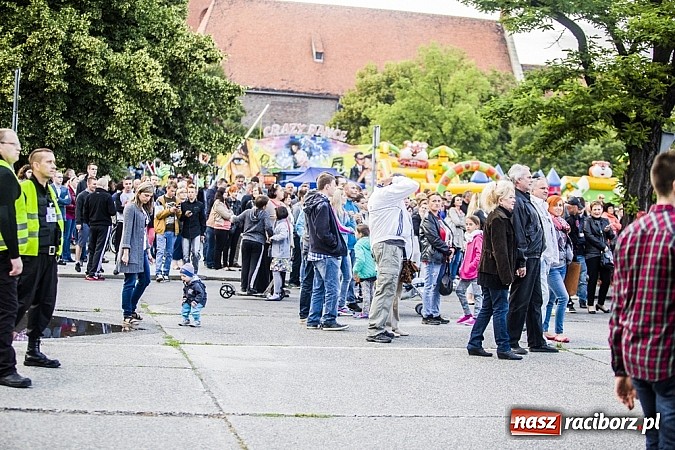 Zdjęcie w galerii na portalu naszraciborz.pl: Dżem wypełnił po brzegi plac Długosza! wiadomości z regionu