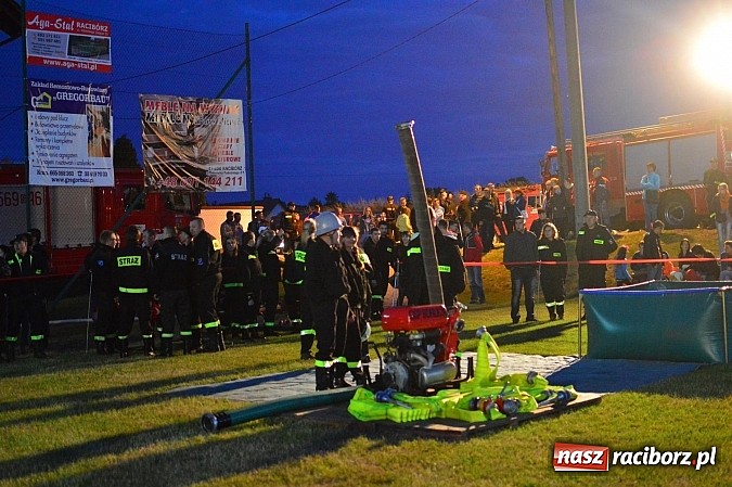 Zdjęcie w galerii na portalu naszraciborz.pl: Rudyszwałd i Bolesław triumfował na nocnych zawodach strażackich! wiadomości z regionu